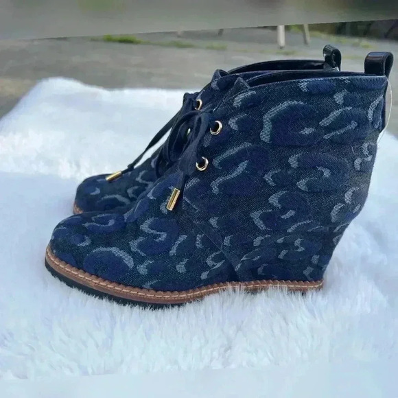 Louis Vuitton Denim Chambray Ankle Wedge Boots - Picture 9 of 9